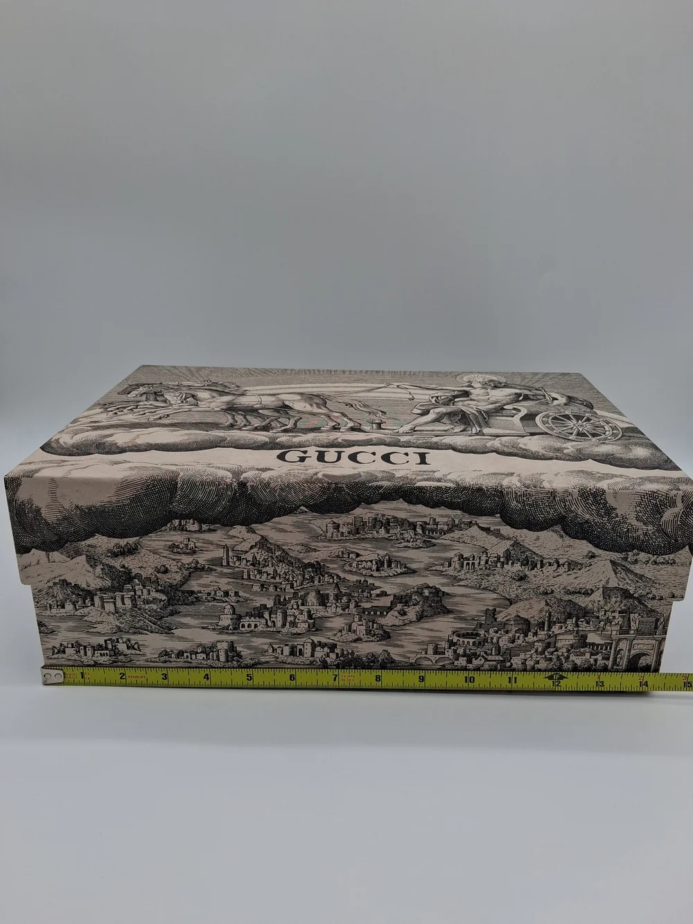 GUCCI Illustrated Presentation Gift Box 2 Dust Bags Tissue RFID Booklet EUC